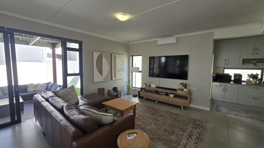 3 Bedroom Property for Sale in Groot Phesantekraal Estate Western Cape